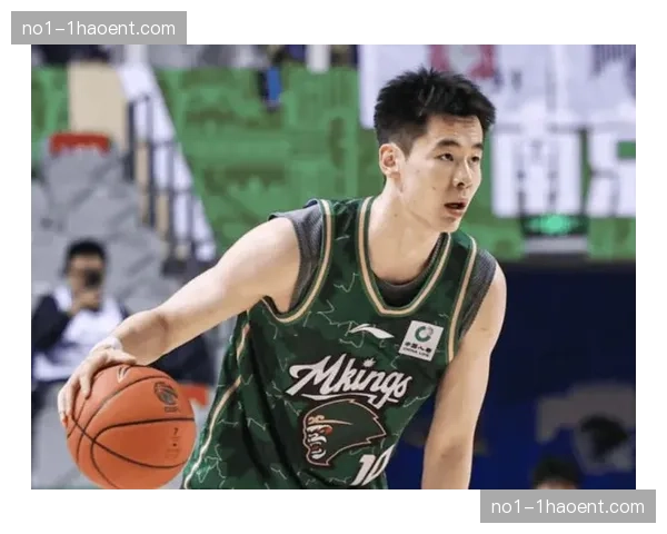 郭昊文助攻数据大幅增长，从单打手向持球大核进化